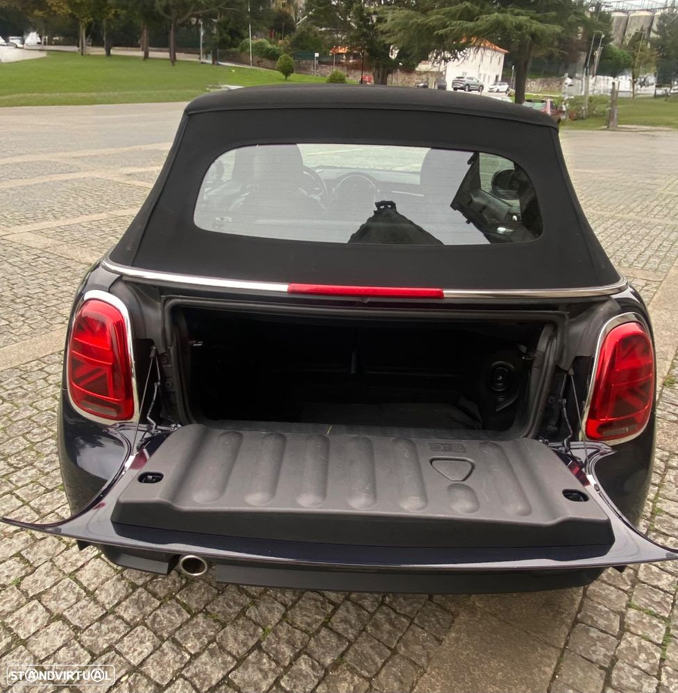 MINI Cabrio Cooper Premium Plus Essential Auto - 12