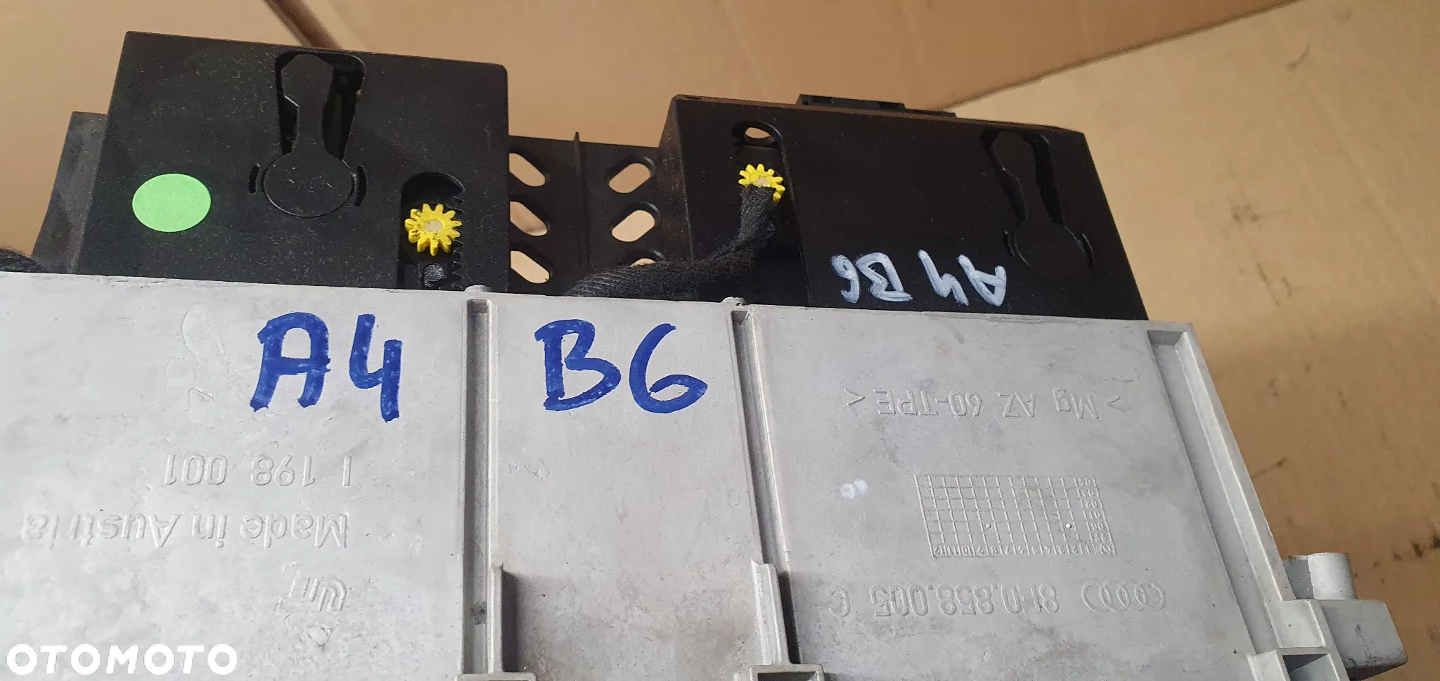 Ramka kosz konsoli radia 2 DIN Audi A4 B6 8E0858005C - 7