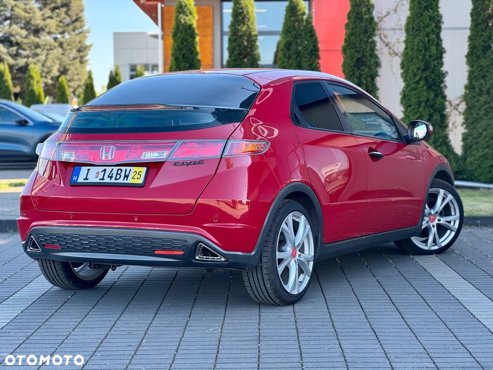 Honda Civic 1.8 Sport - 36