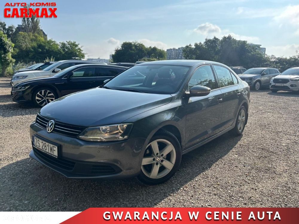 Volkswagen Jetta 1.6 TDI Comfortline - 1