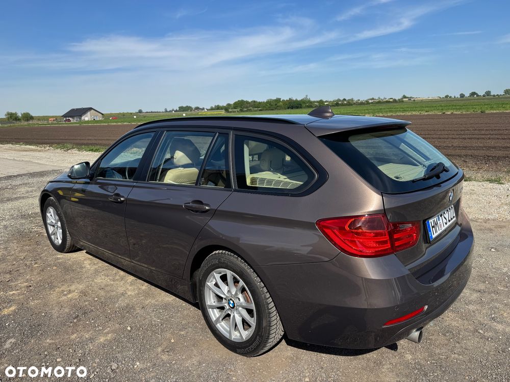 BMW Seria 3 318d Edition Luxury Line Purity - 3