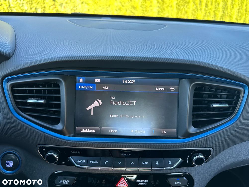 Hyundai IONIQ hybrid Premium - 32