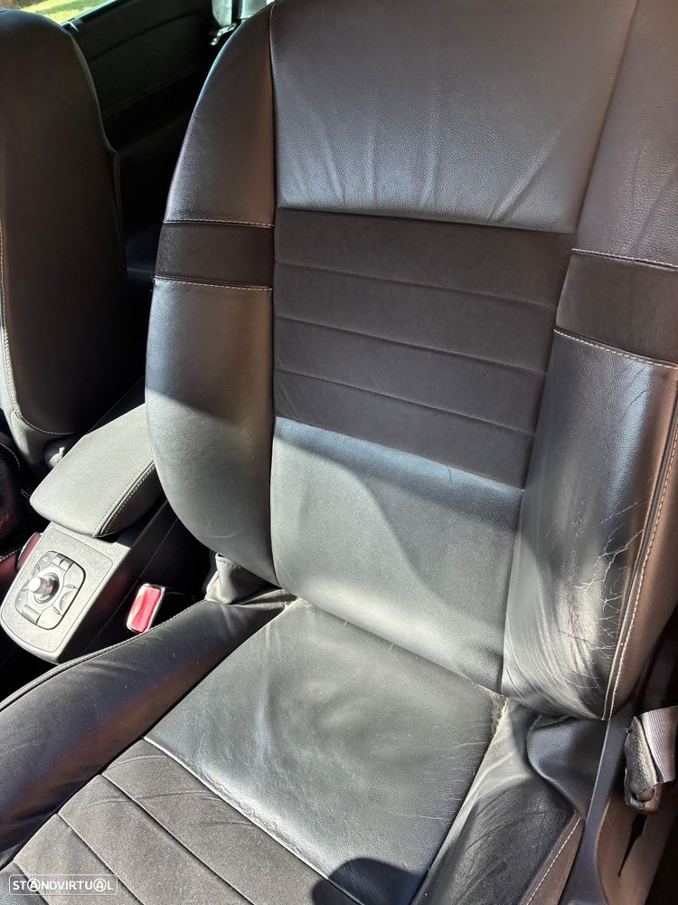 Renault Grand Scénic dCi 130 FAP Start & Stop Luxe - 35
