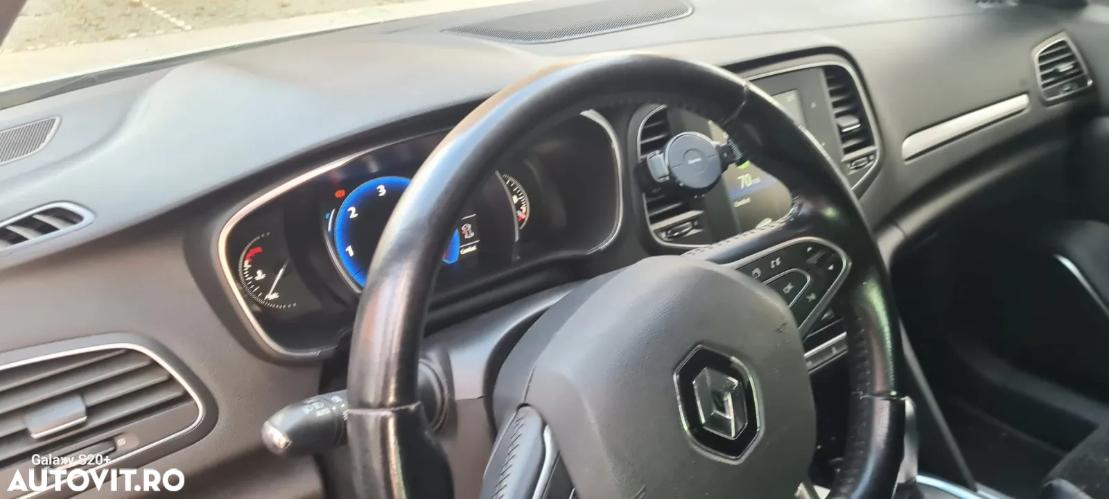 Renault Megane ENERGY dCi 110 EDC INTENS - 21