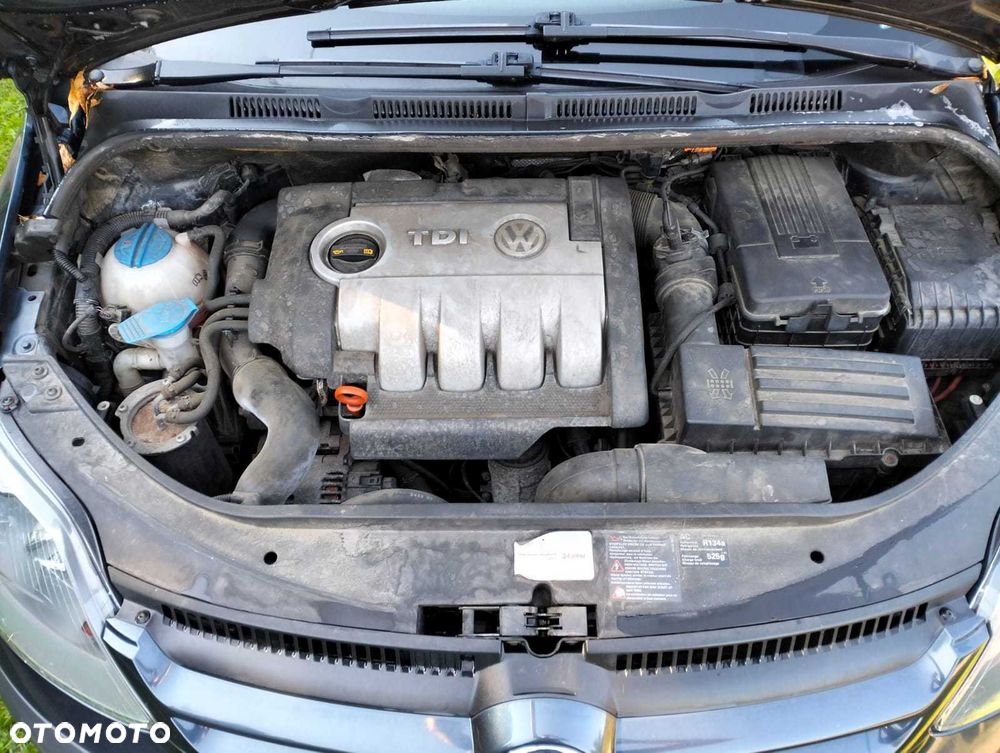 Volkswagen Golf Plus - 15