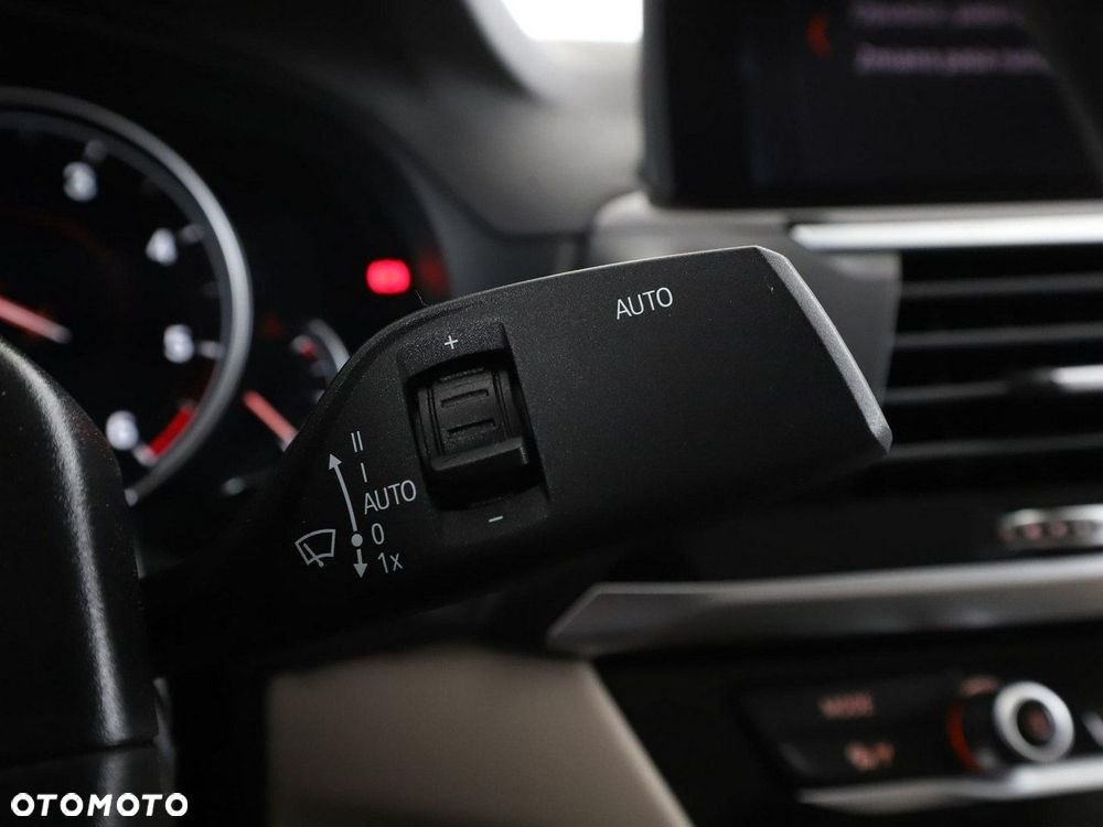 BMW X4 xDrive25d xLine - 34