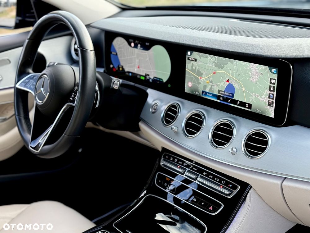 Mercedes-Benz Klasa E 300 9G-TRONIC - 8