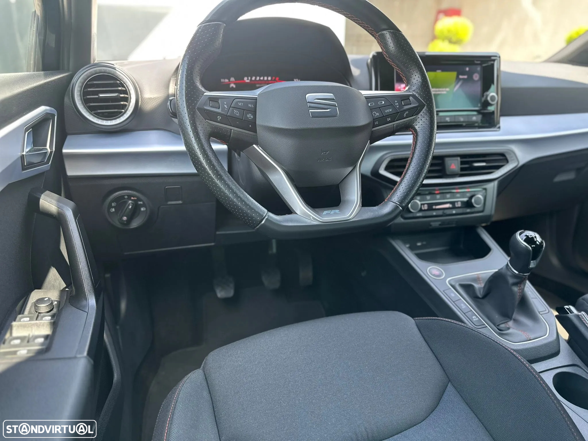 SEAT Ibiza 1.0 TSI FR - 21