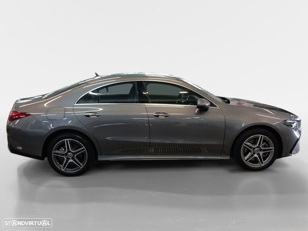 Mercedes-Benz A 250 - 6