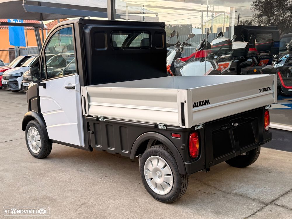 Aixam Pickup - 4