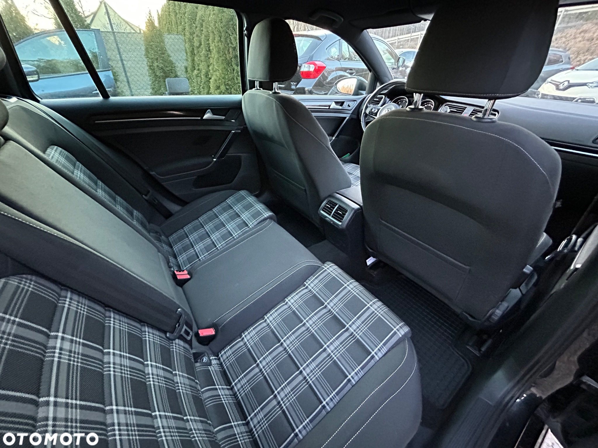 Volkswagen Golf GTD (BlueMotion Technology) DSG - 19