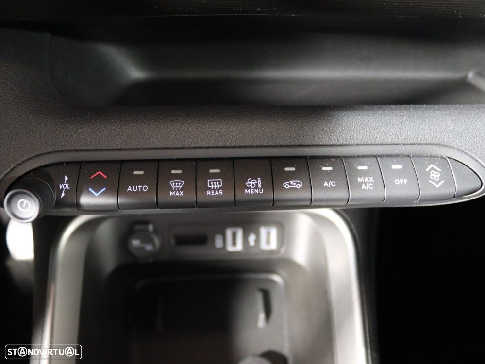 Jeep Avenger 1.2 GSE T3 Altitude - 24