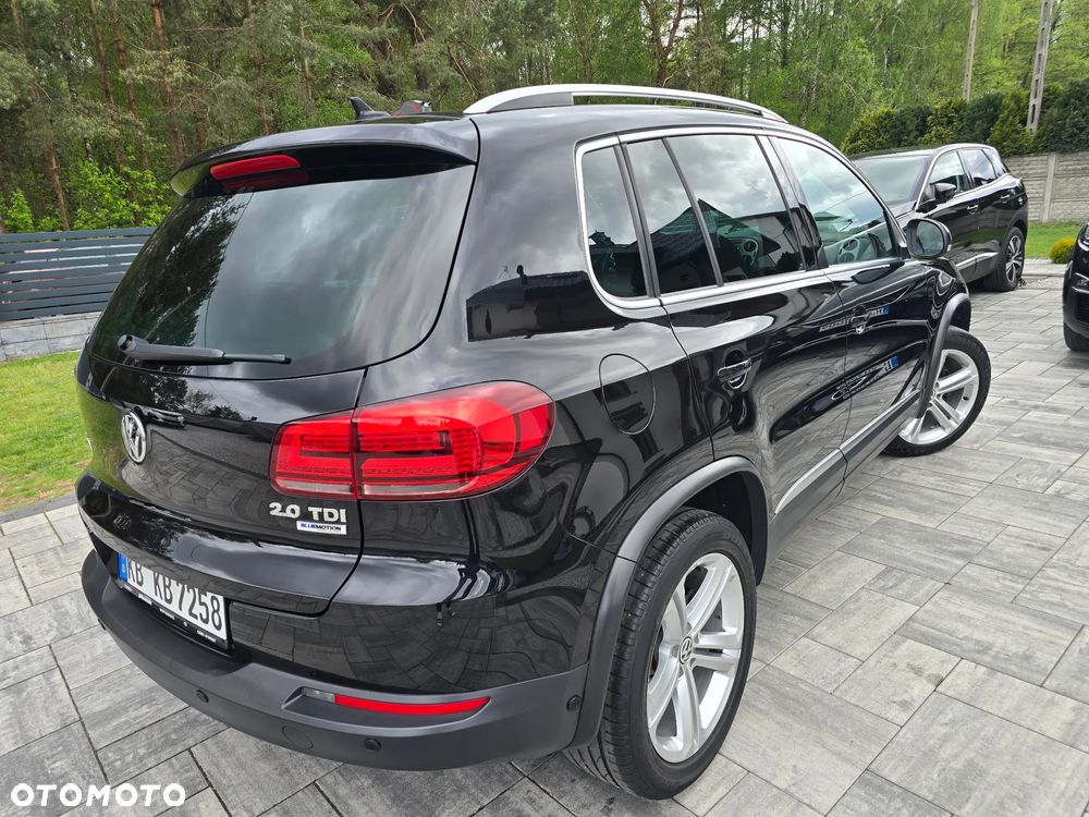 Volkswagen Tiguan 2.0 TDI SCR BlueMotion Technology Lounge Sport & Style - 16