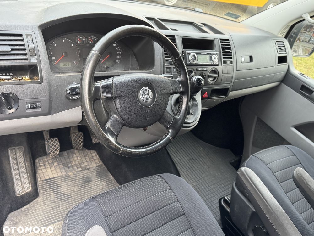 Volkswagen Transporter - 8