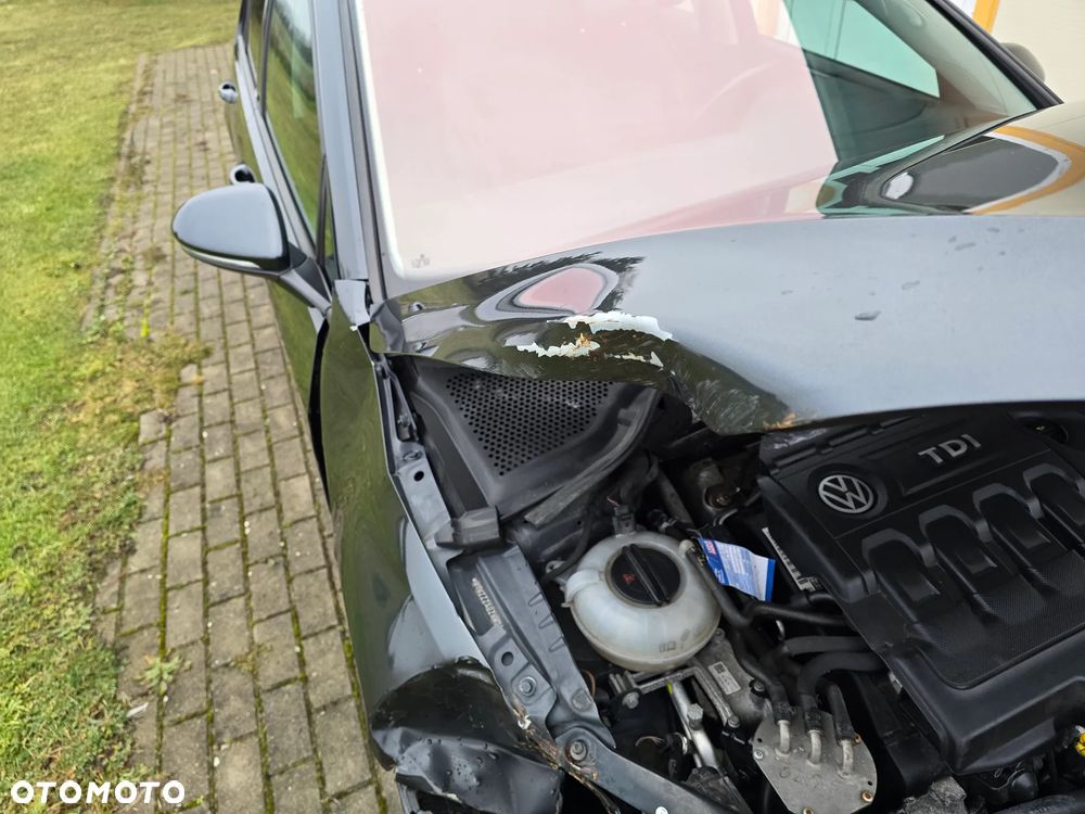 Volkswagen Golf 1.6 TDI SCR Comfortline - 9