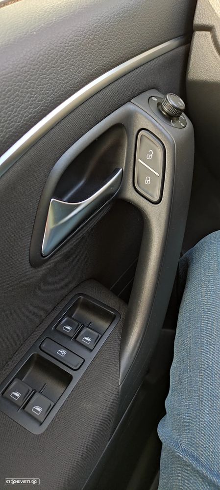 VW Polo 1.0 Confortline - 11