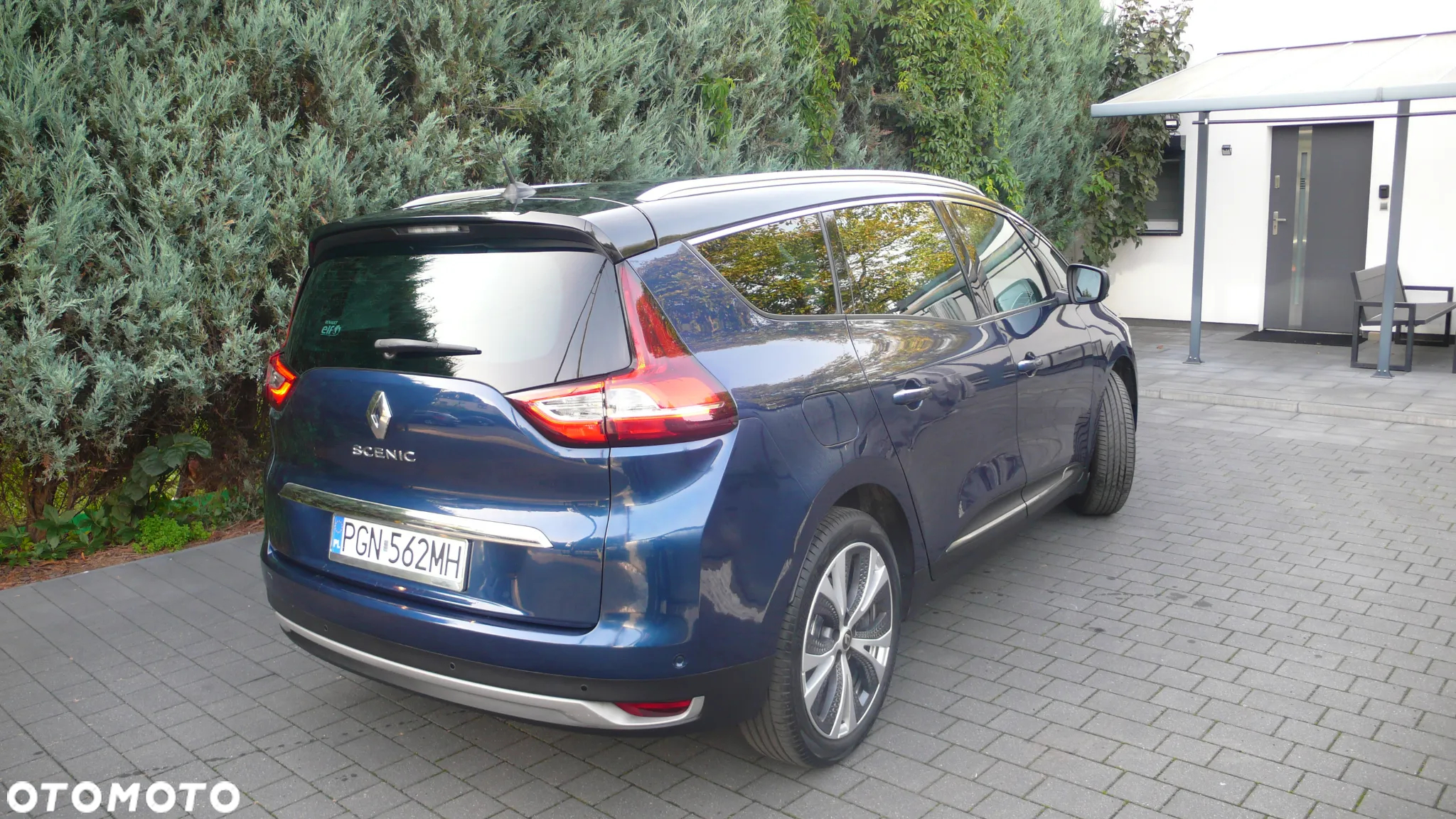 Renault Grand Scenic TCe 140 GPF EDC BLACK EDITION - 6