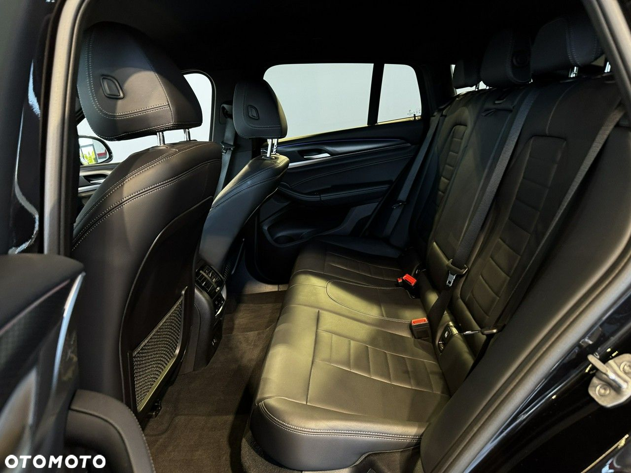 BMW X4 - 16