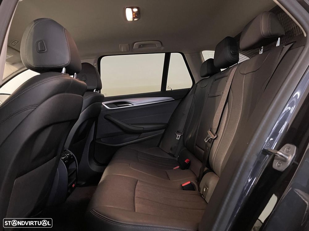 BMW 520 d Auto - 12