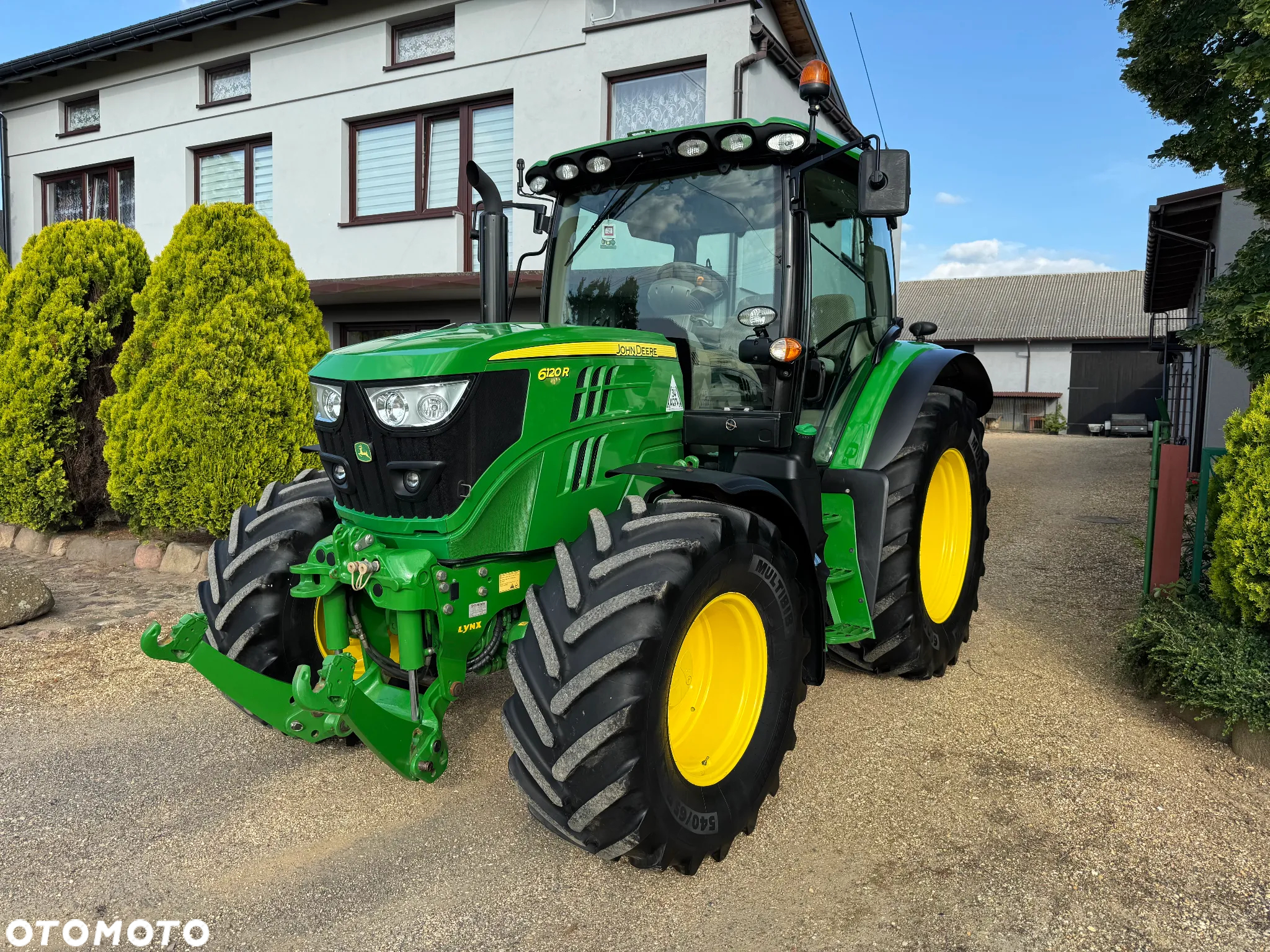 John Deere 6120R - 13