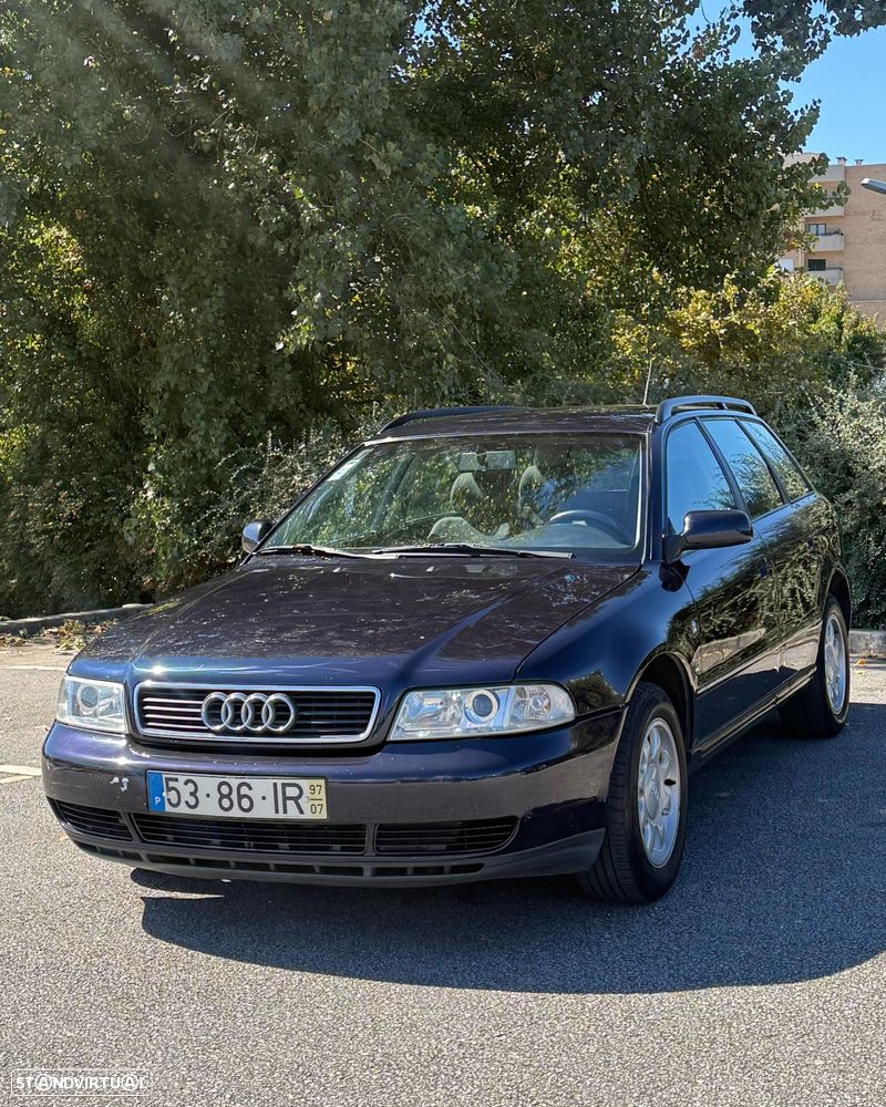 Audi A4 Avant 1.9 TDI Attraction - 1