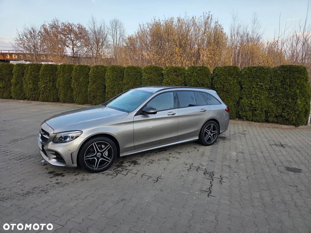Mercedes-Benz Klasa C 220 d 4MATIC 9G-TRONIC - 2