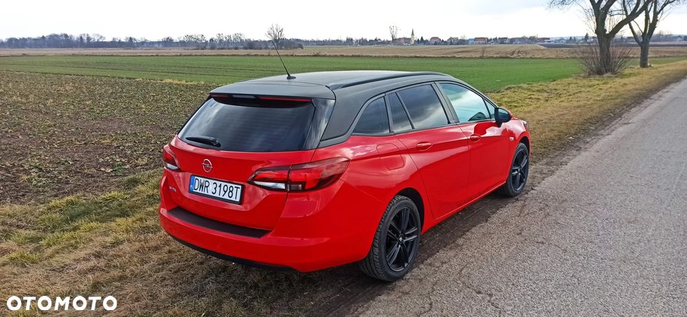 Opel Astra 1.4 Turbo Sports Tourer Edition - 2