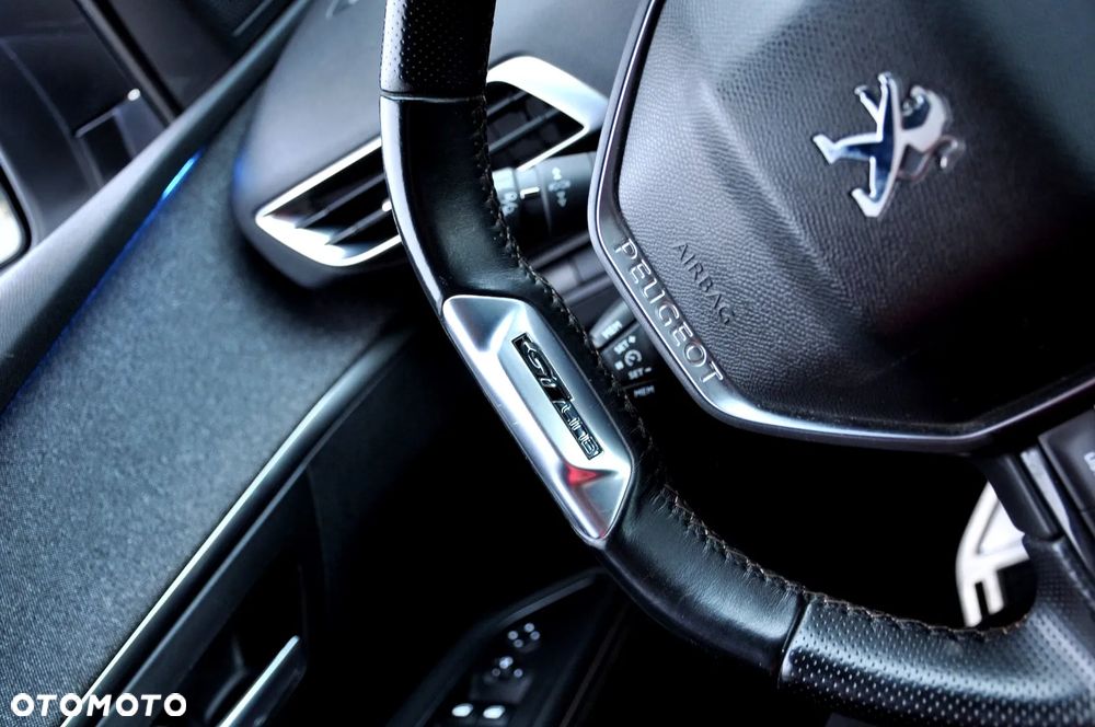 Peugeot 5008 - 16