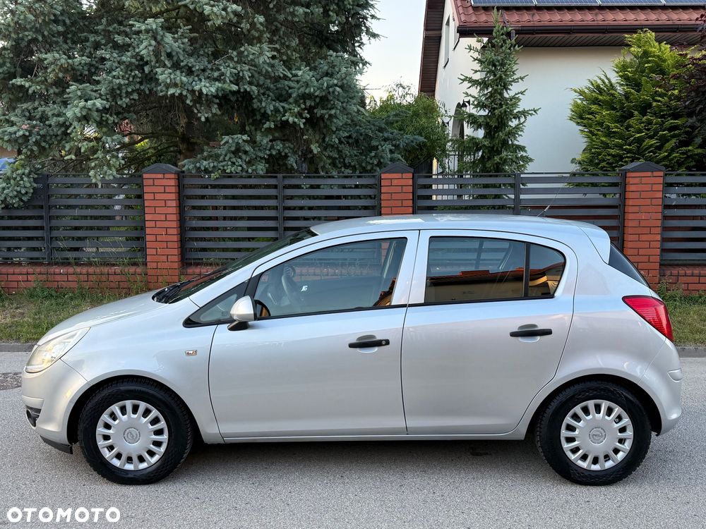 Opel Corsa 1.2 16V Essentia - 13