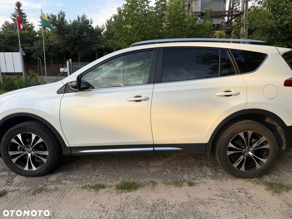 Toyota RAV4 2.0 Premium - 4
