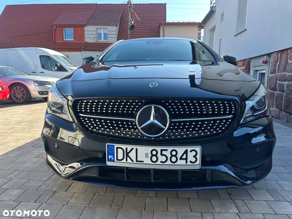 Mercedes-Benz CLA 200 7G-DCT AMG Line - 6