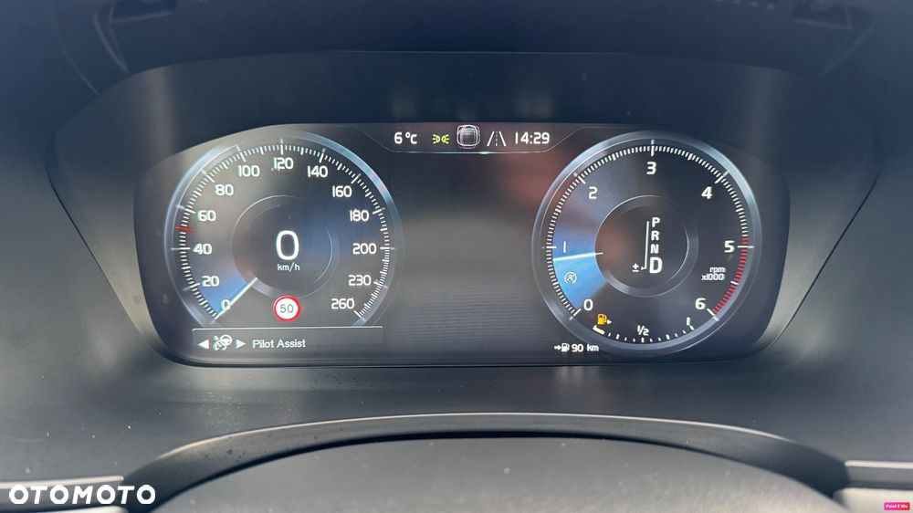 Volvo V90 D4 AWD Geartronic Momentum - 5