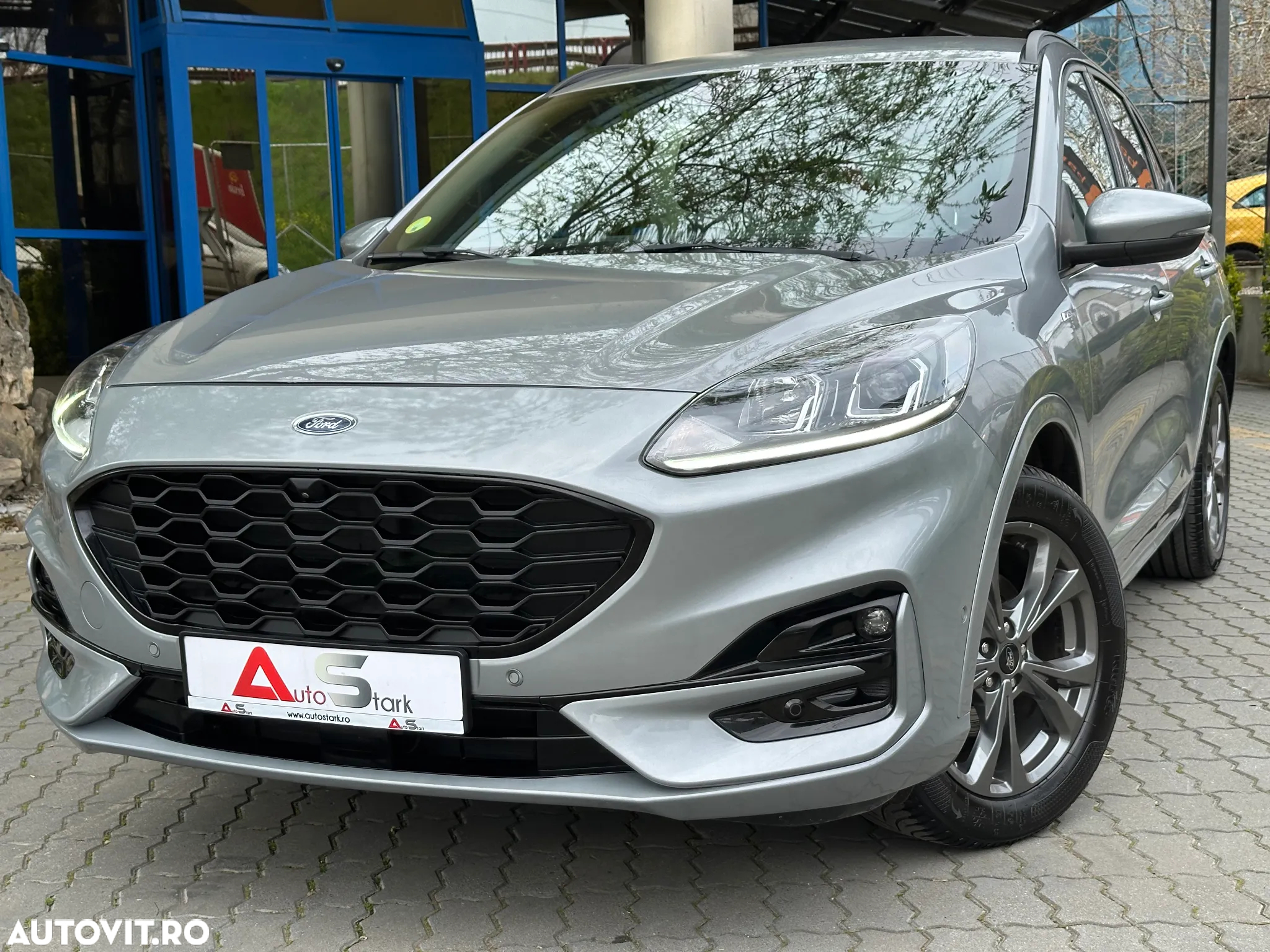 Ford Kuga 1.5 EcoBlue Aut. ST-LINE - 9