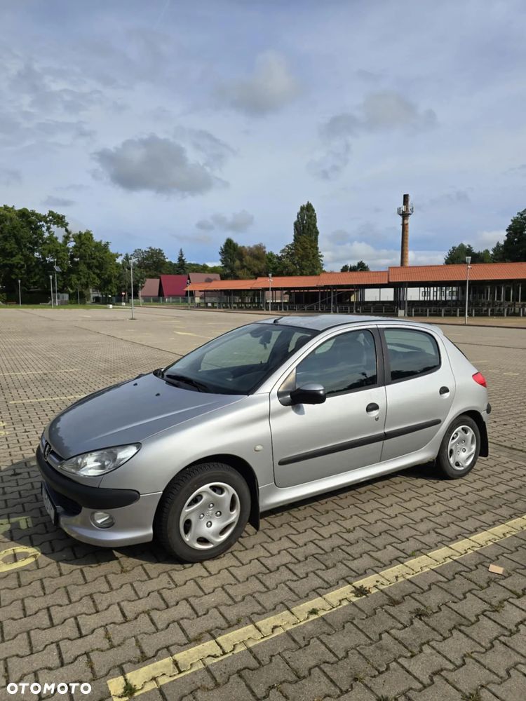 Peugeot 206 - 2