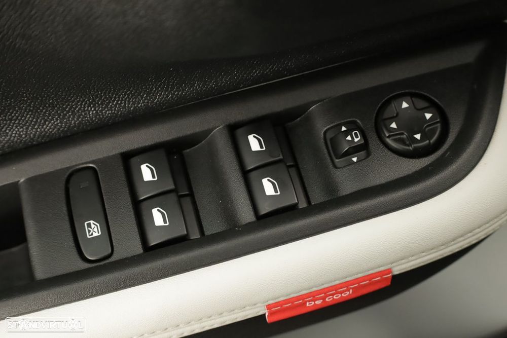 Citroën e-C3 44 kWh Autonomia Conforto Max - 21