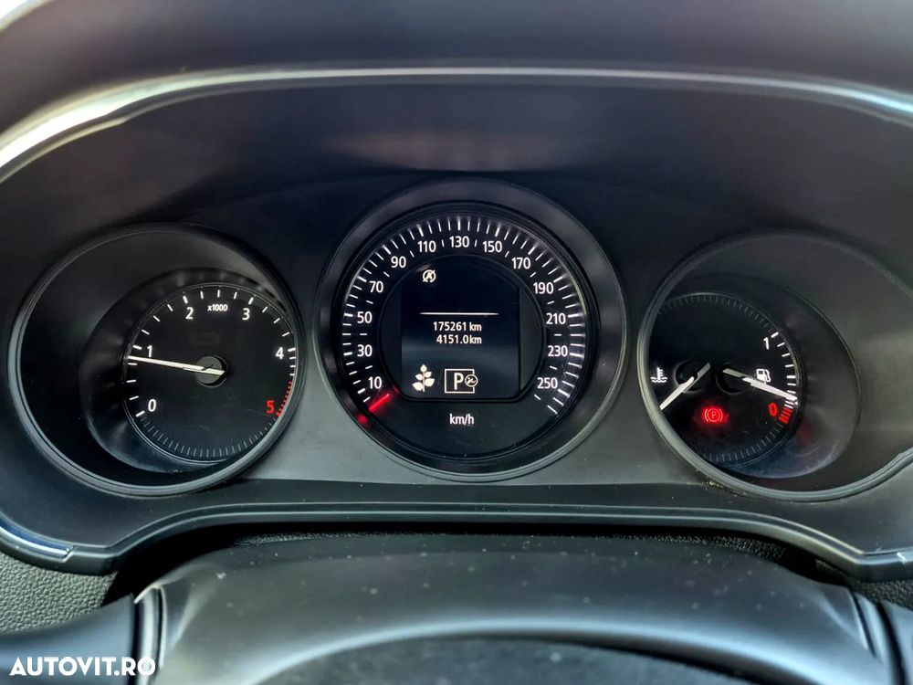 Renault Megane Blue dCi EDC Zen - 31