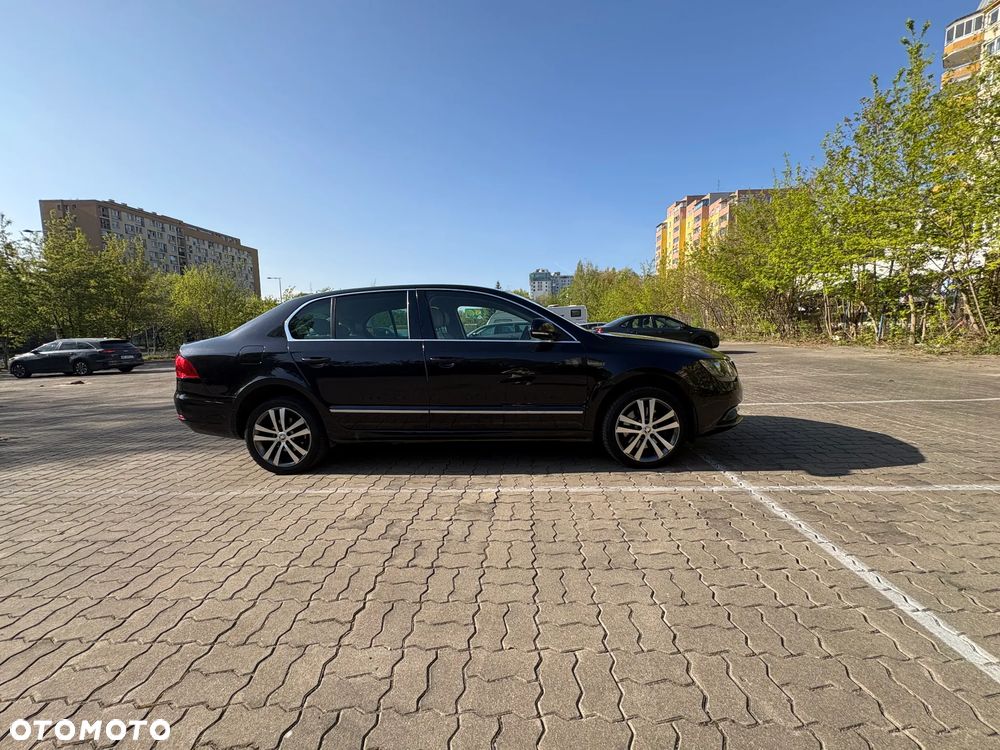 Skoda Superb 2.0 TSI Elegance DSG - 13