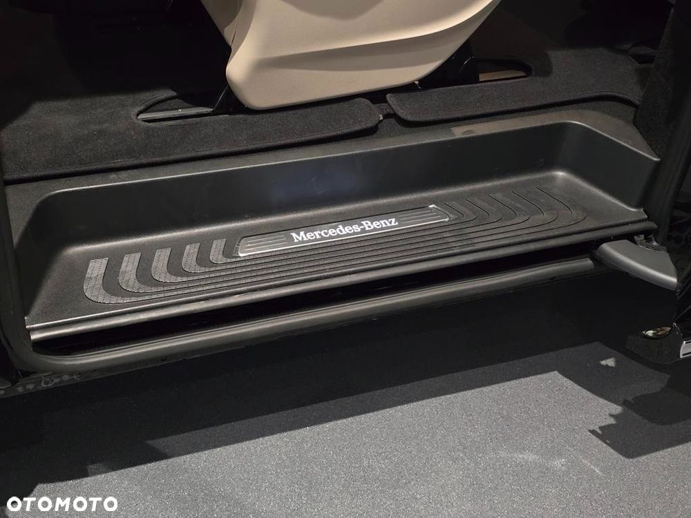 Mercedes-Benz Klasa V 300 d 4-Matic 9G-Tronic Exclusive (d³ugi) - 25