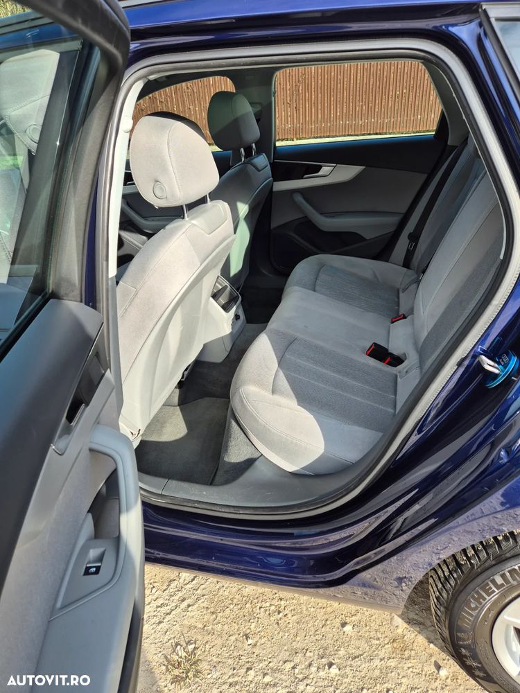 Audi A4 Avant 35 TDI S tronic - 15