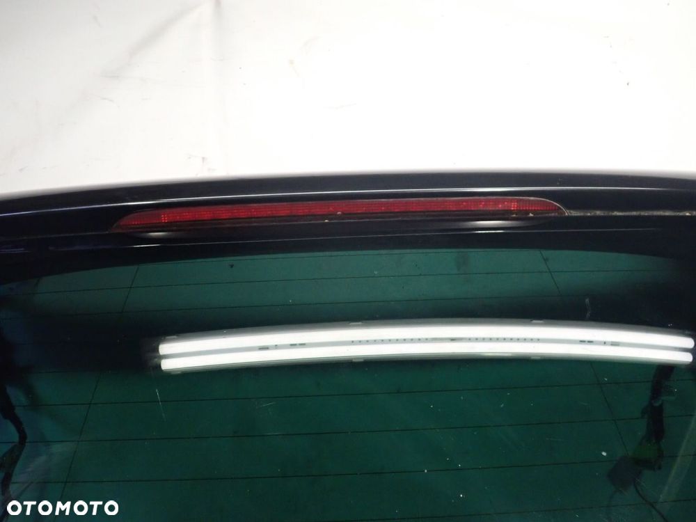 KLAPA TYŁ BAGAŻNIKA VOLKSWAGEN TOUAREG 5.0 - 9