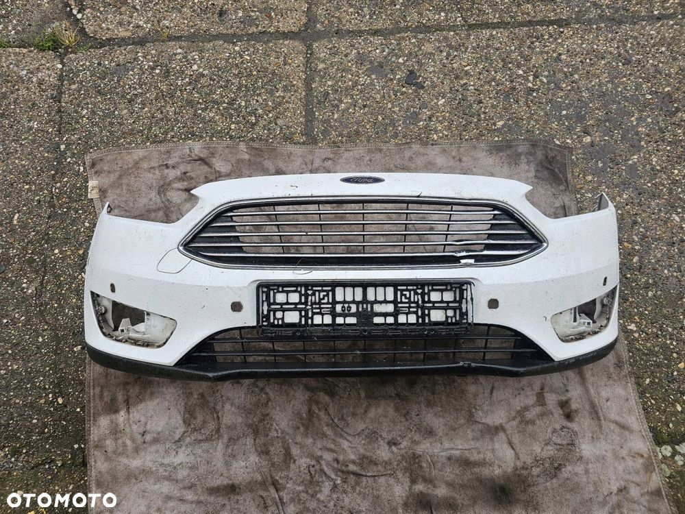 zderzak przedni eb-17757-a ford focus mk3 lift - 1