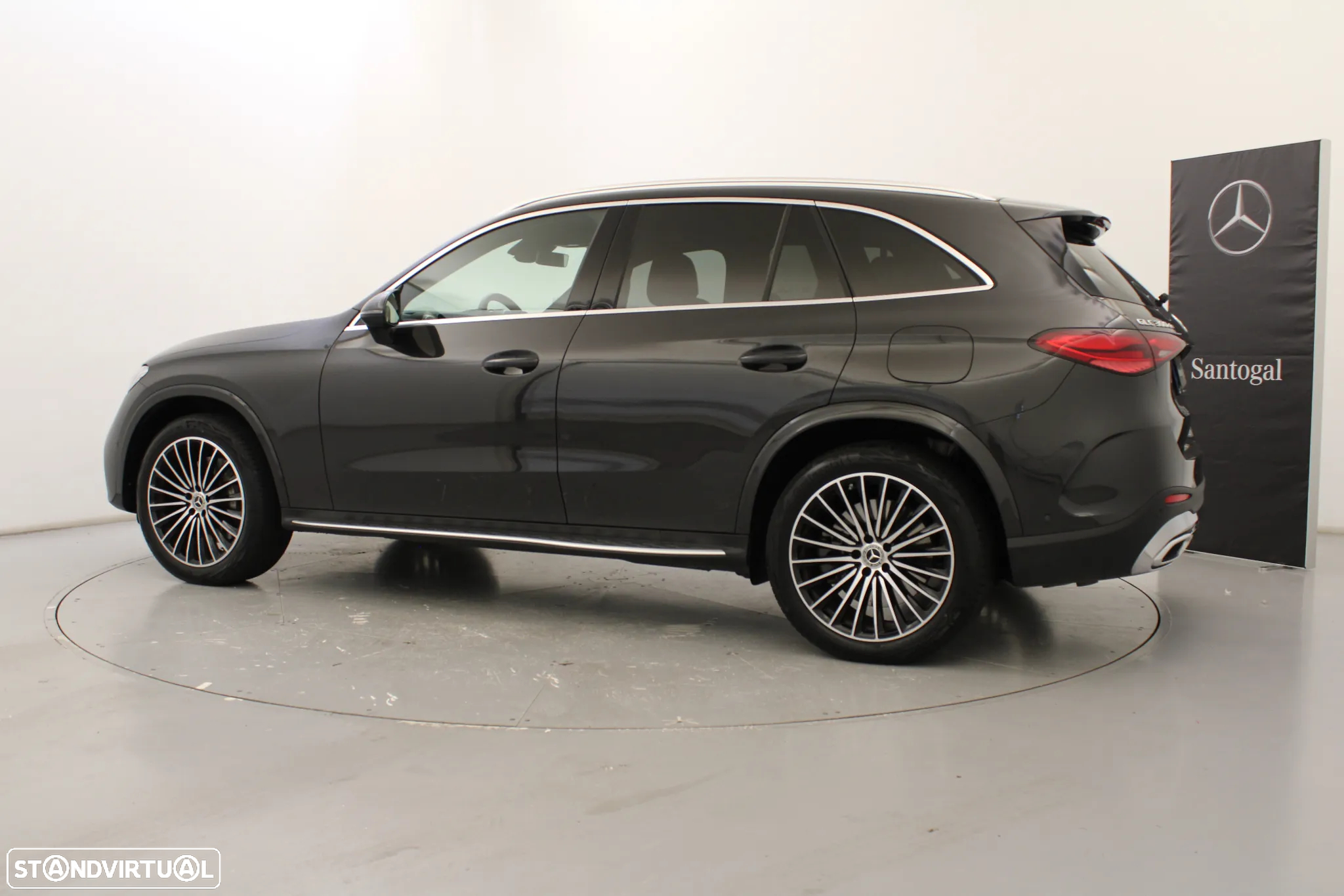 Mercedes-Benz GLC 300 de 4Matic - 11