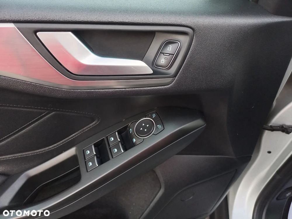 Ford Focus 1.5 EcoBlue STart-Stopp-System TITANIUM - 31