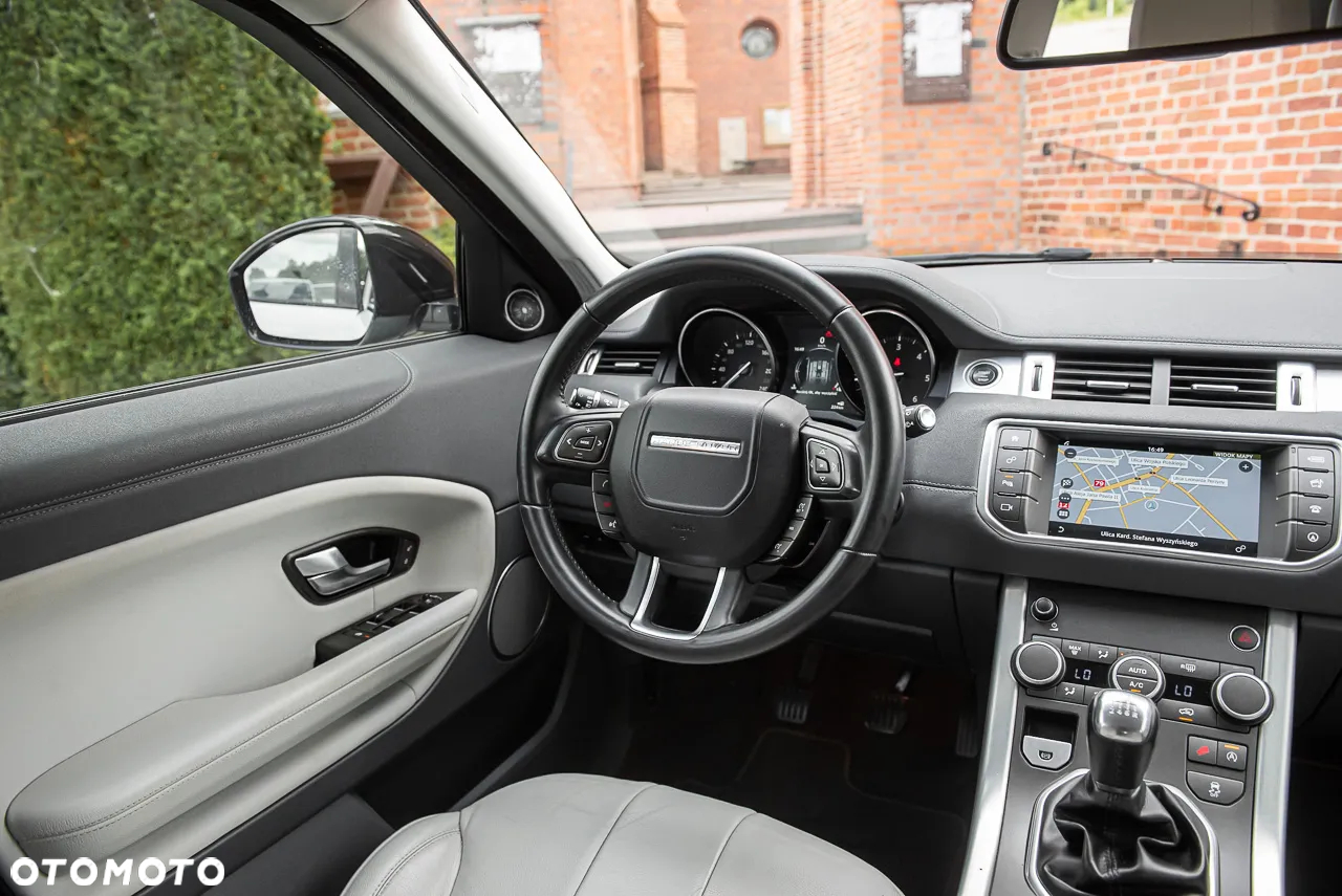 Land Rover Range Rover Evoque 2.0 D150 R-Dynamic - 25
