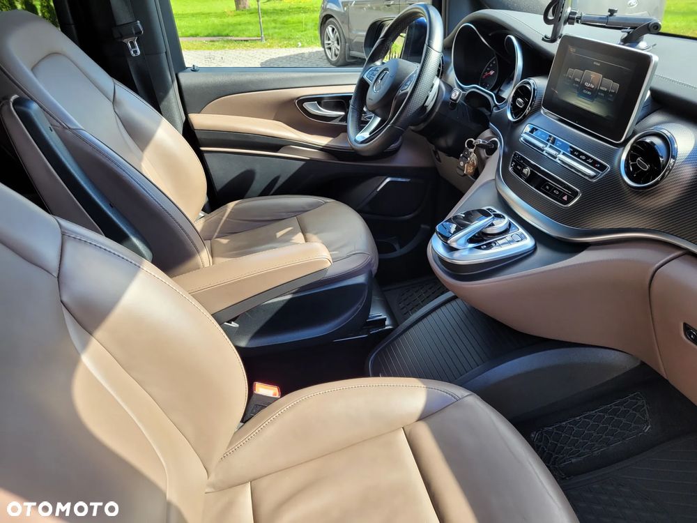 Mercedes-Benz Klasa V 250 d 4-Matic Avantgarde 9G-Tronic (d³ugi) - 35