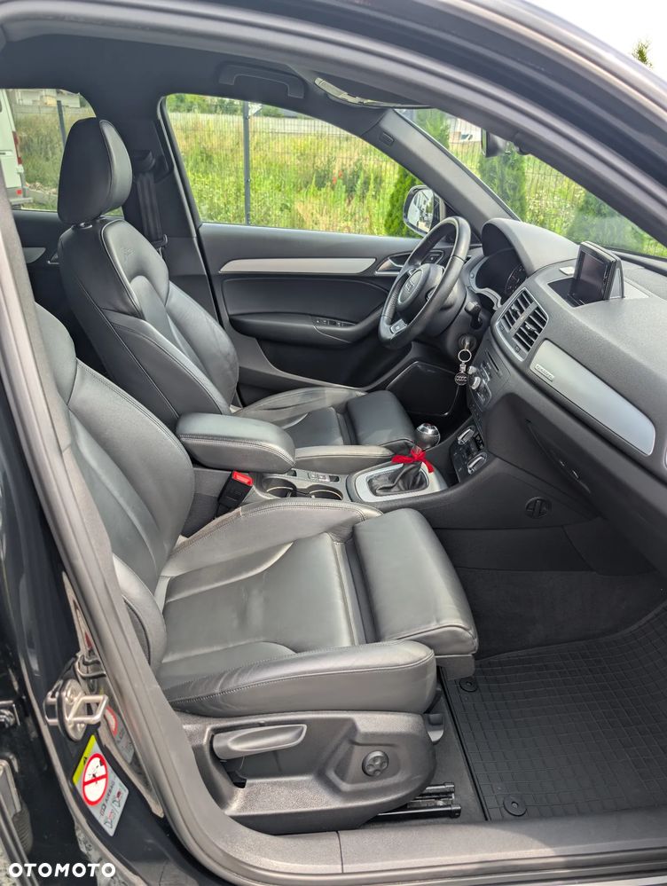 Audi Q3 2.0 TDI Quattro S tronic - 16