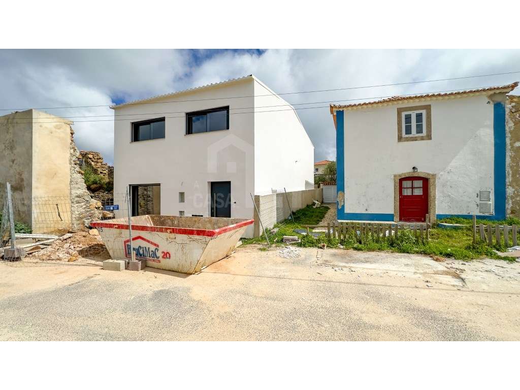 Vende Moradia T3 - Ericeira 6,9 km, A Casa das Casas - Grande imagem: 3/17