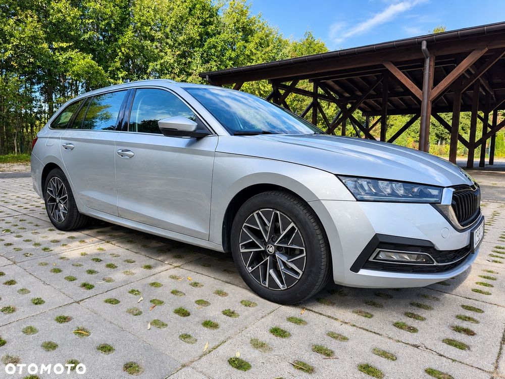 Skoda Octavia 2.0 TDI Style DSG - 6