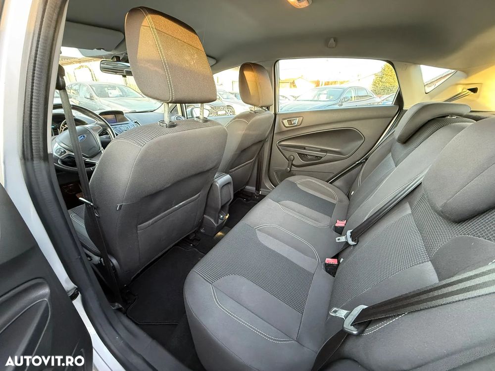 Ford Fiesta 1.5 TDCi Titanium - 15