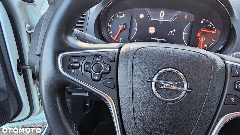 Opel Insignia 2.0 Bi Turbo CDTI 4x4 - 22